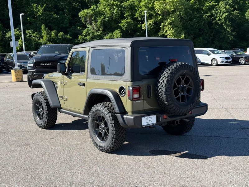 Jeep Wrangler Vehicle Image 04