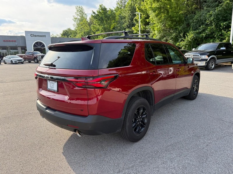 Chevrolet Traverse Vehicle Image 11