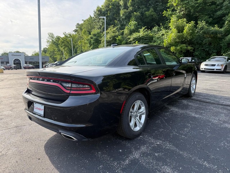Dodge Charger Vehicle Image 09