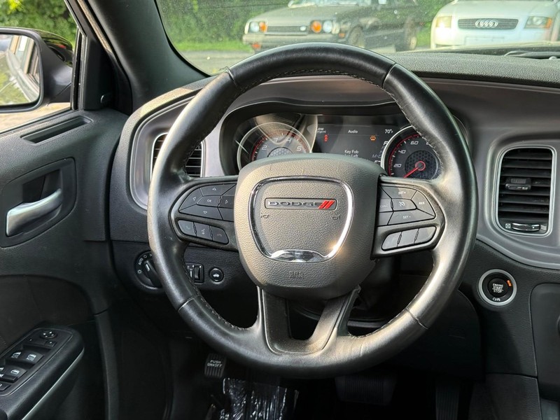 Dodge Charger Vehicle Image 15