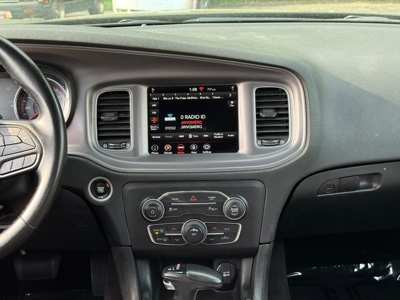 Dodge Charger Vehicle Image 16