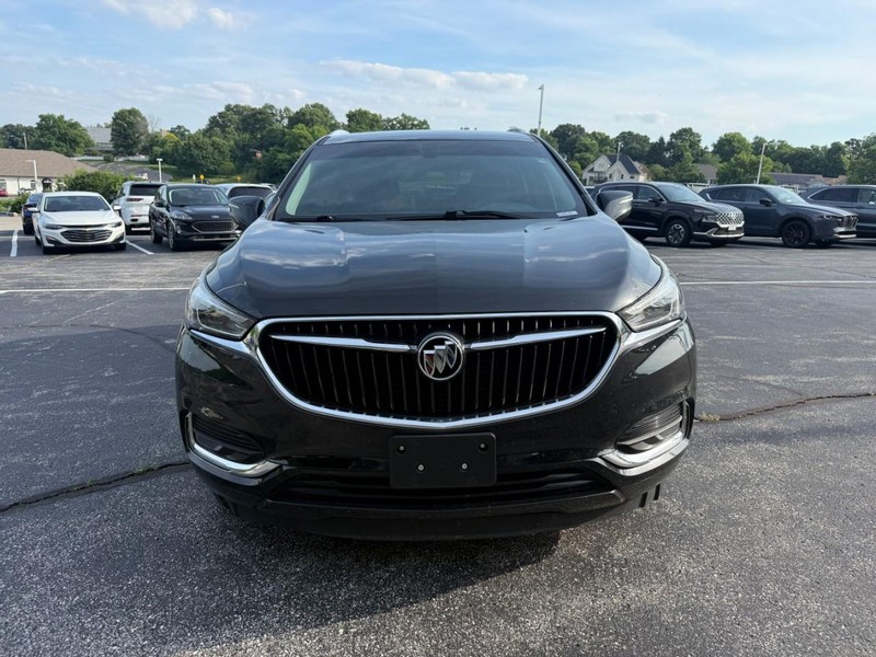 Buick Enclave Vehicle Image 12