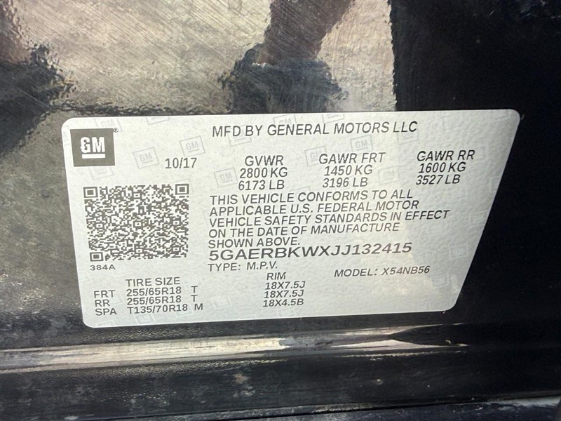 Buick Enclave Vehicle Image 29