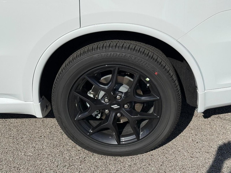 Dodge Durango Vehicle Image 05