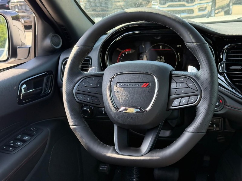 Dodge Durango Vehicle Image 11