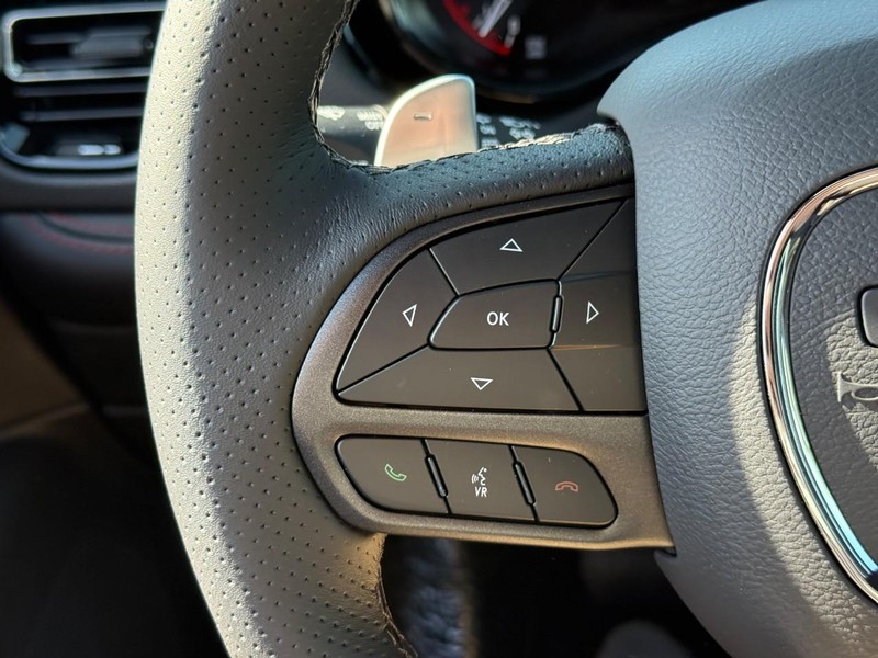 Dodge Durango Vehicle Image 18