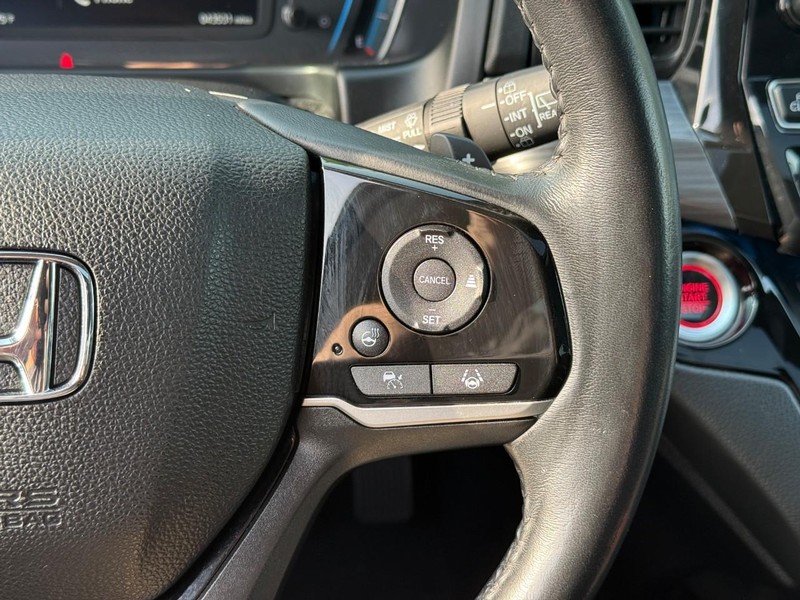 Honda Odyssey Vehicle Image 25