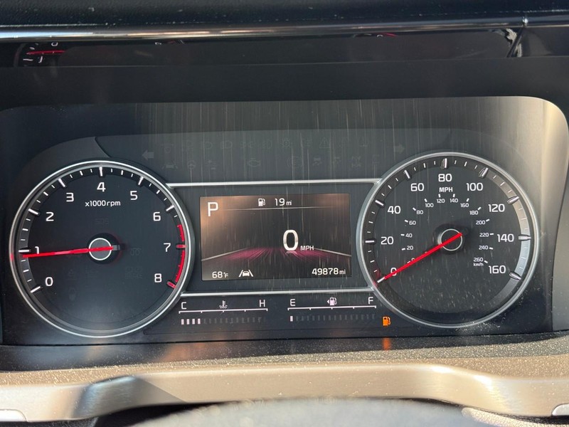 Kia Sorento Vehicle Image 26
