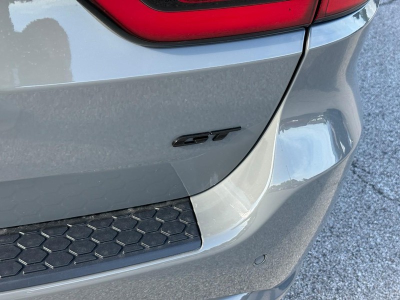 Dodge Durango Vehicle Full-screen Gallery Image 5