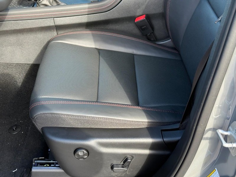 Dodge Durango Vehicle Full-screen Gallery Image 14