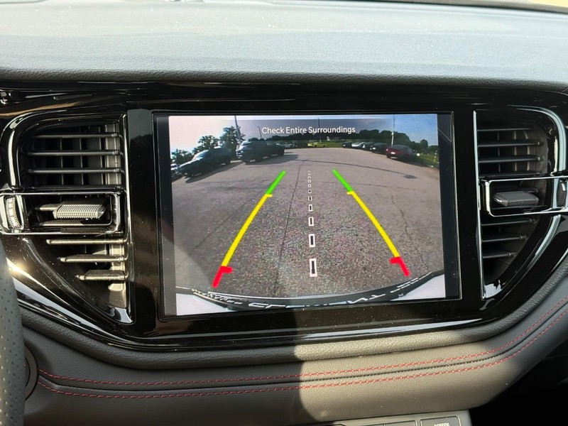 Dodge Durango Vehicle Full-screen Gallery Image 18