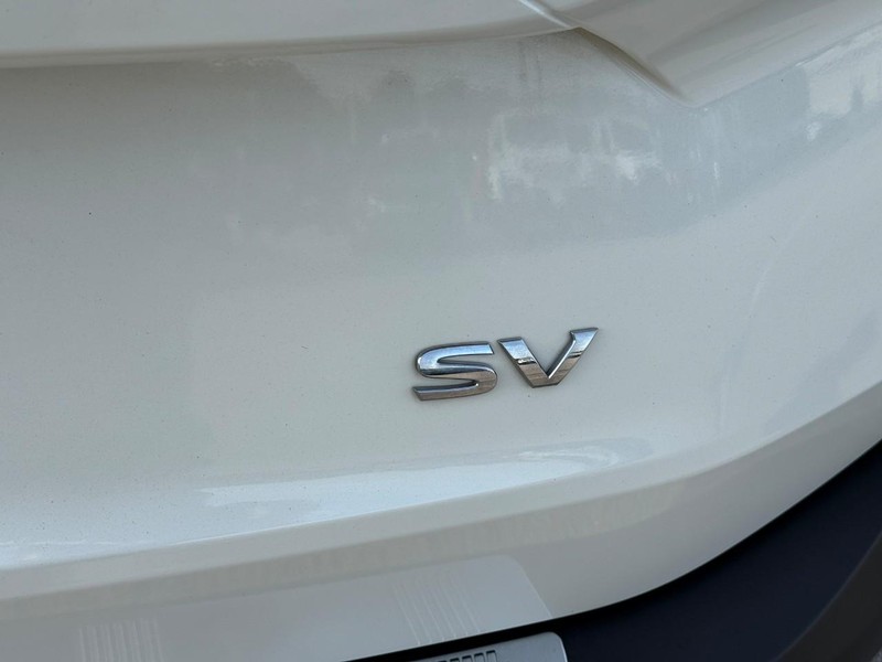 Nissan Rogue Vehicle Image 07