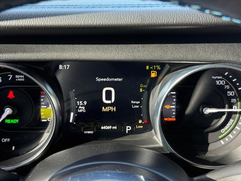 Jeep Wrangler 4xe Vehicle Full-screen Gallery Image 21