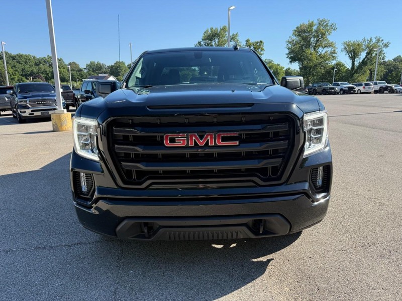 GMC Sierra 1500 Vehicle Full-screen Gallery Image 9