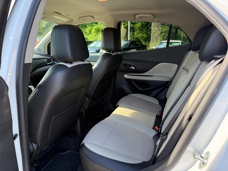 Buick Encore Vehicle Image 13