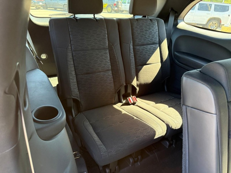 Dodge Durango Vehicle Full-screen Gallery Image 6