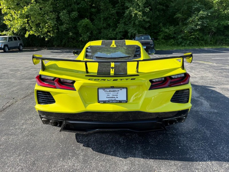 Chevrolet Corvette Vehicle Image 08