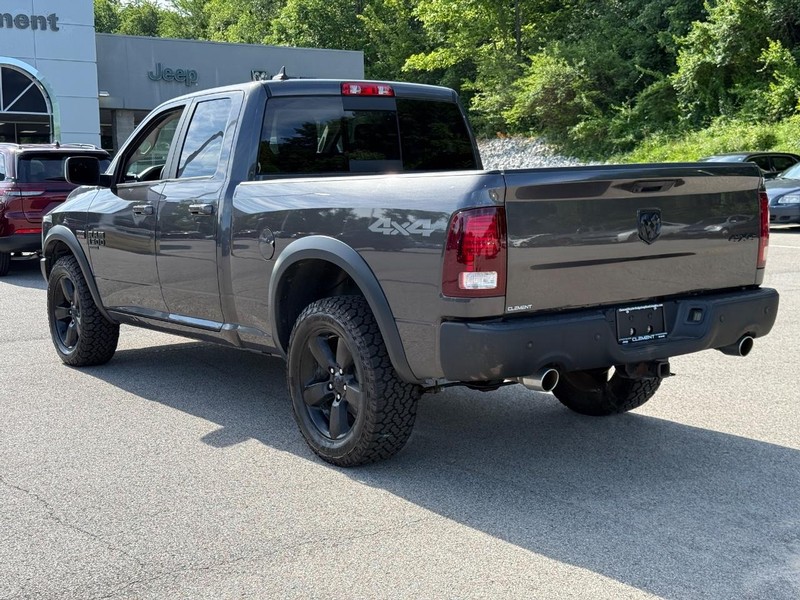 Ram 1500 Classic Vehicle Image 04