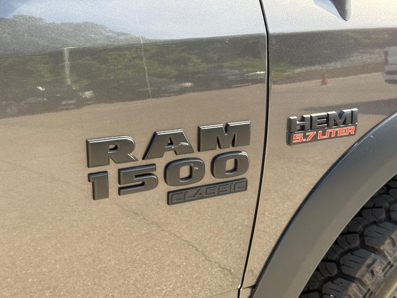 Ram 1500 Classic Vehicle Image 11