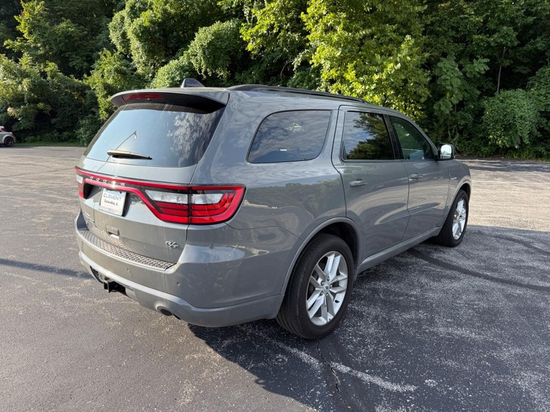 Dodge Durango Vehicle Full-screen Gallery Image 6