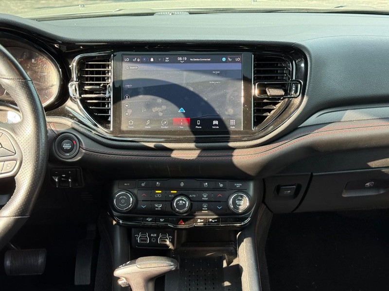 Dodge Durango Vehicle Full-screen Gallery Image 13