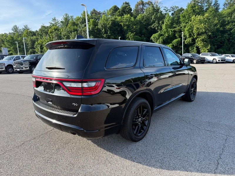 Dodge Durango Vehicle Image 11