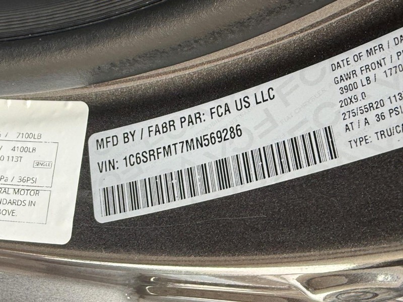 Ram 1500 Vehicle Full-screen Gallery Image 25