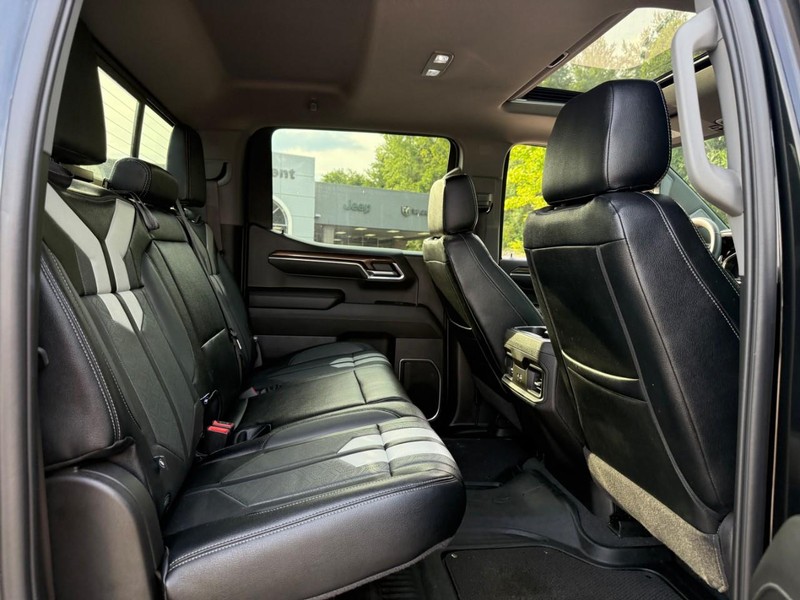 Chevrolet Silverado 1500 Vehicle Image 14