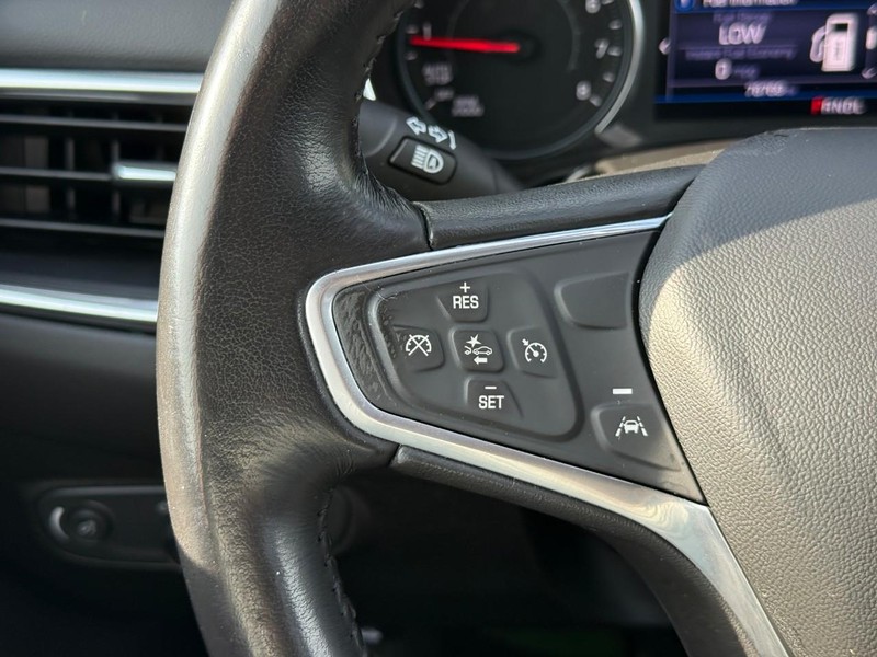 Chevrolet Equinox Vehicle Image 22