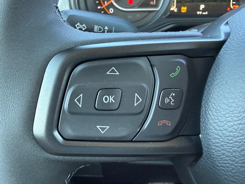 Jeep Wrangler Vehicle Full-screen Gallery Image 12