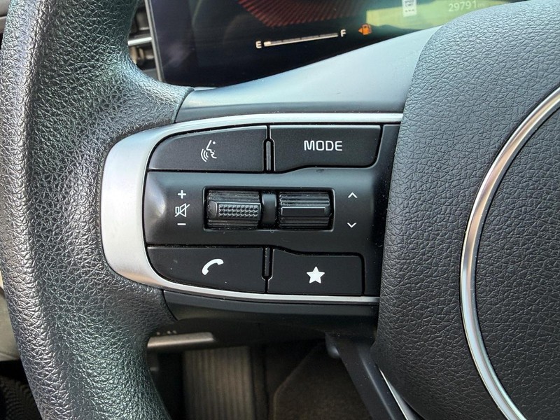 Kia K5 Vehicle Image 20
