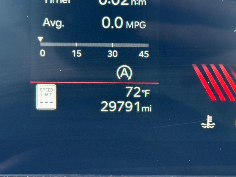 Kia K5 Vehicle Image 23