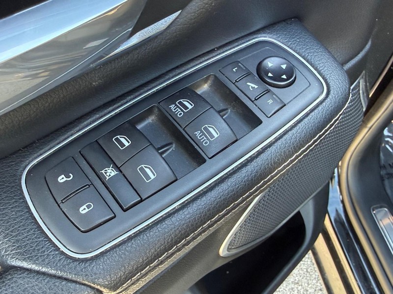 Ram 1500 Vehicle Image 20