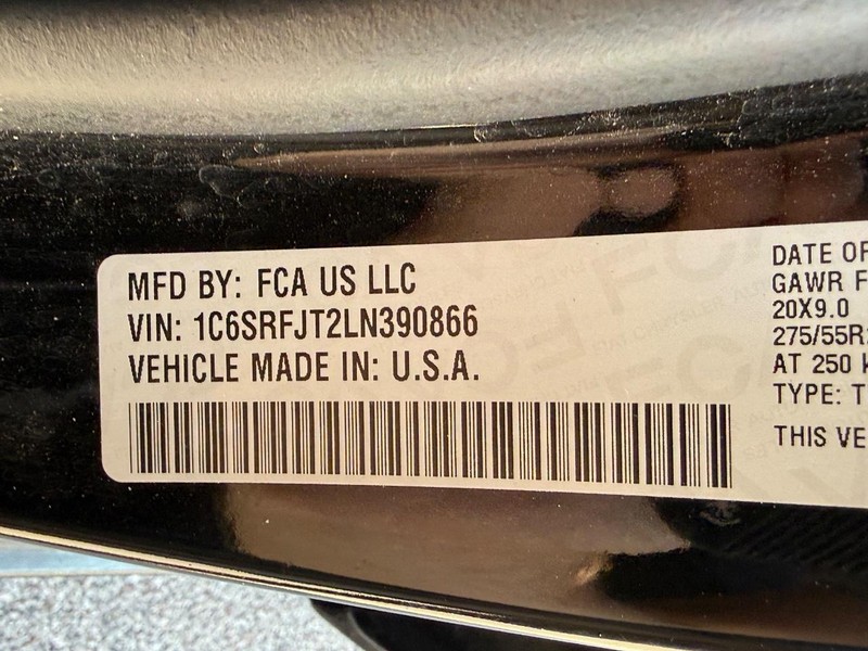 Ram 1500 Vehicle Image 29