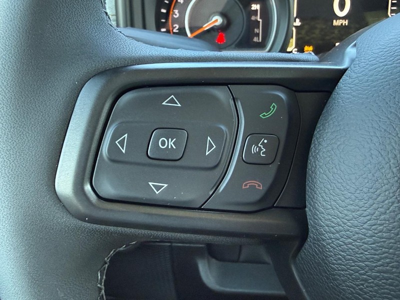 Jeep Wrangler Vehicle Full-screen Gallery Image 12