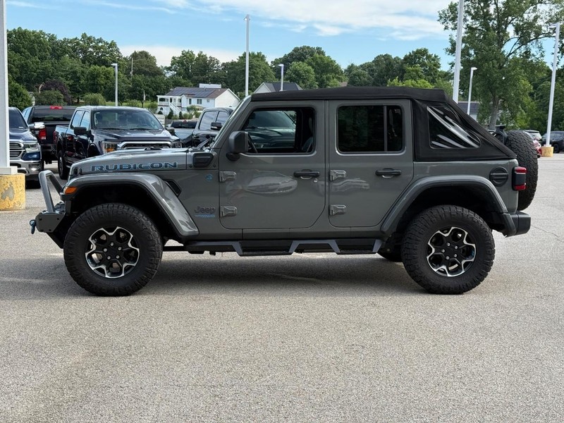 Jeep Wrangler 4xe Vehicle Image 03