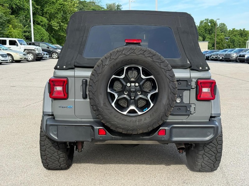 Jeep Wrangler 4xe Vehicle Image 07