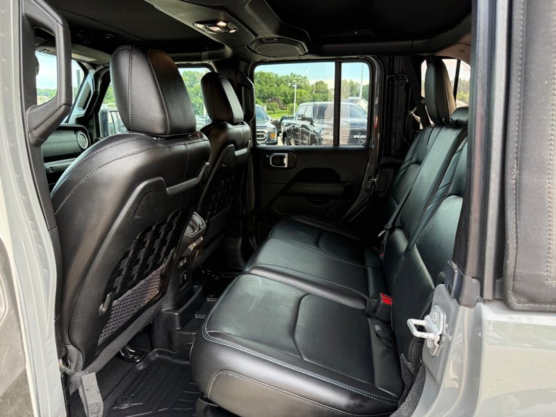 Jeep Wrangler 4xe Vehicle Image 16