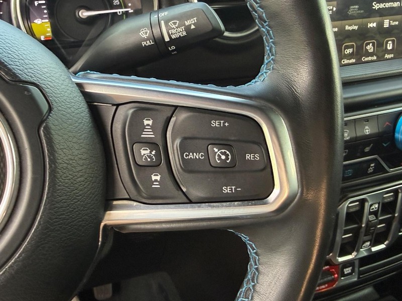 Jeep Wrangler 4xe Vehicle Image 26