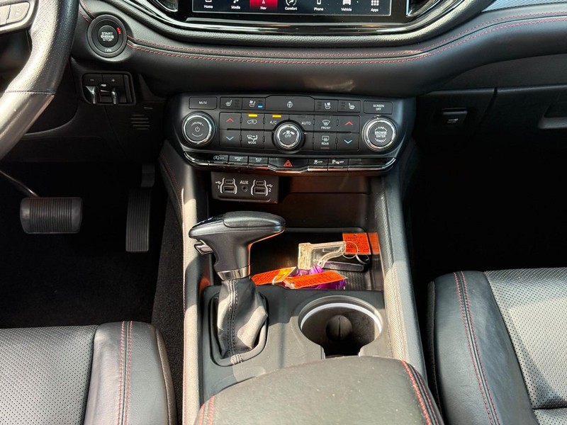 Dodge Durango Vehicle Image 19