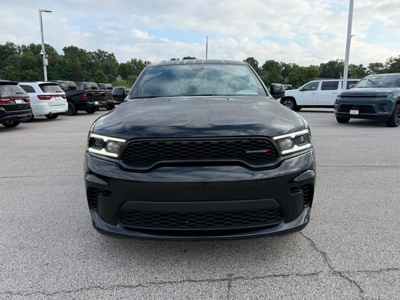 Dodge Durango Vehicle Image 11