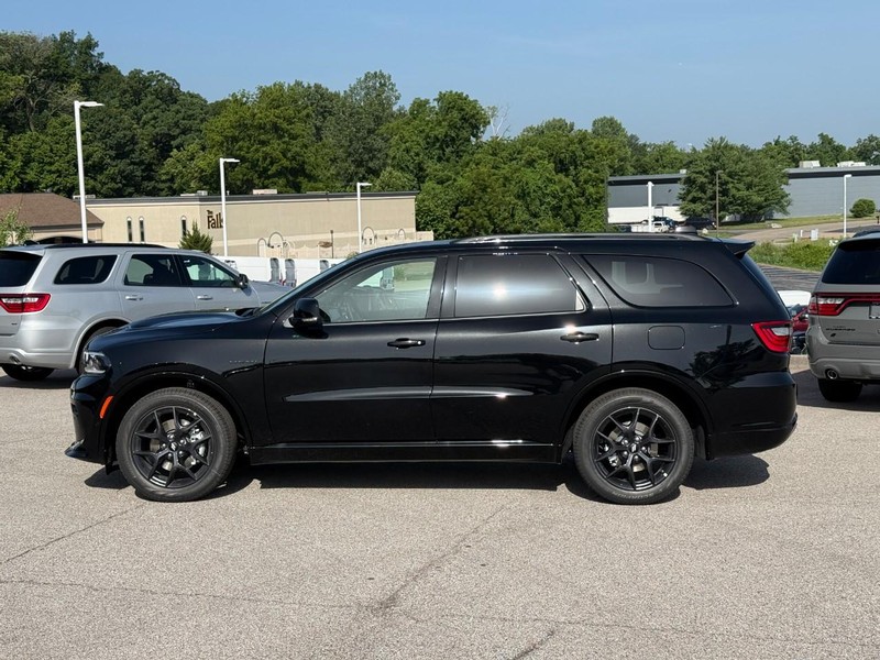 Dodge Durango Vehicle Full-screen Gallery Image 2