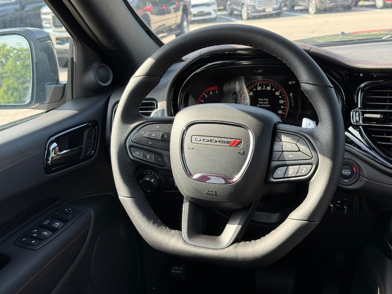Dodge Durango Vehicle Full-screen Gallery Image 8