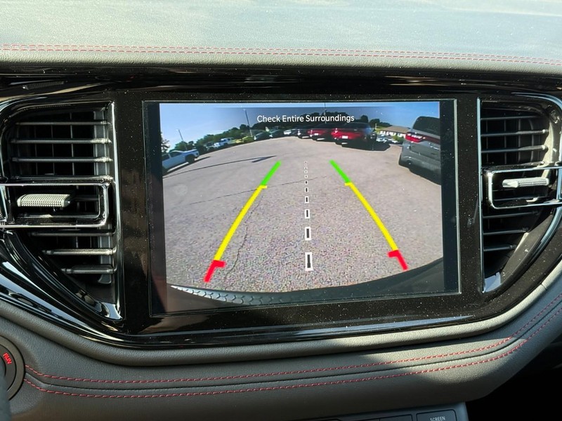Dodge Durango Vehicle Full-screen Gallery Image 18