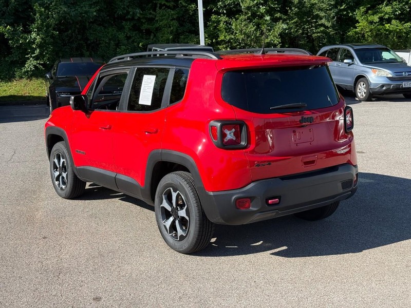 Jeep Renegade Vehicle Image 04