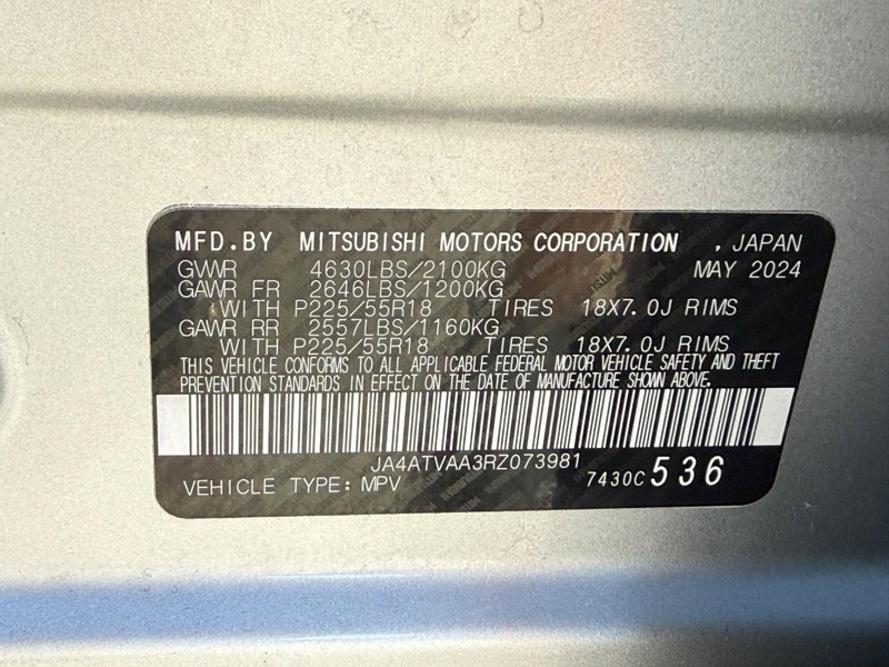 Mitsubishi Eclipse Cross Vehicle Image 29