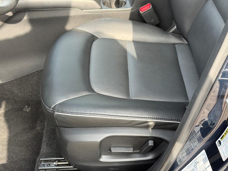 Mazda CX-5 Vehicle Image 21