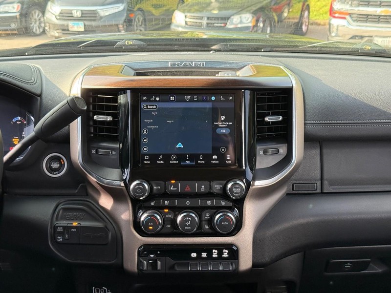 Ram 2500 Vehicle Image 15