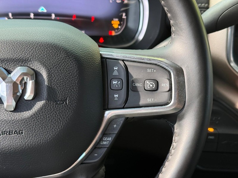 Ram 2500 Vehicle Image 22