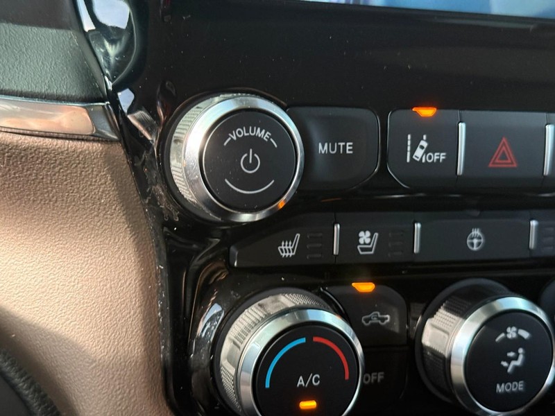 Ram 2500 Vehicle Image 25